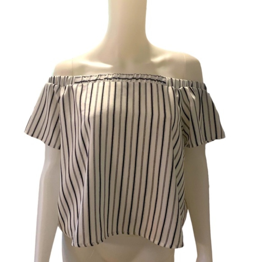 DOE AND RAE women’s cropped off the shoulder white and black striped top Large